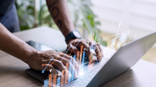 Réduction des Coûts par la Data : Exemples dans les CHU Marocains