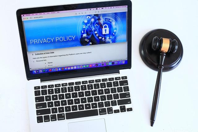 privacy-policy-7165187_640